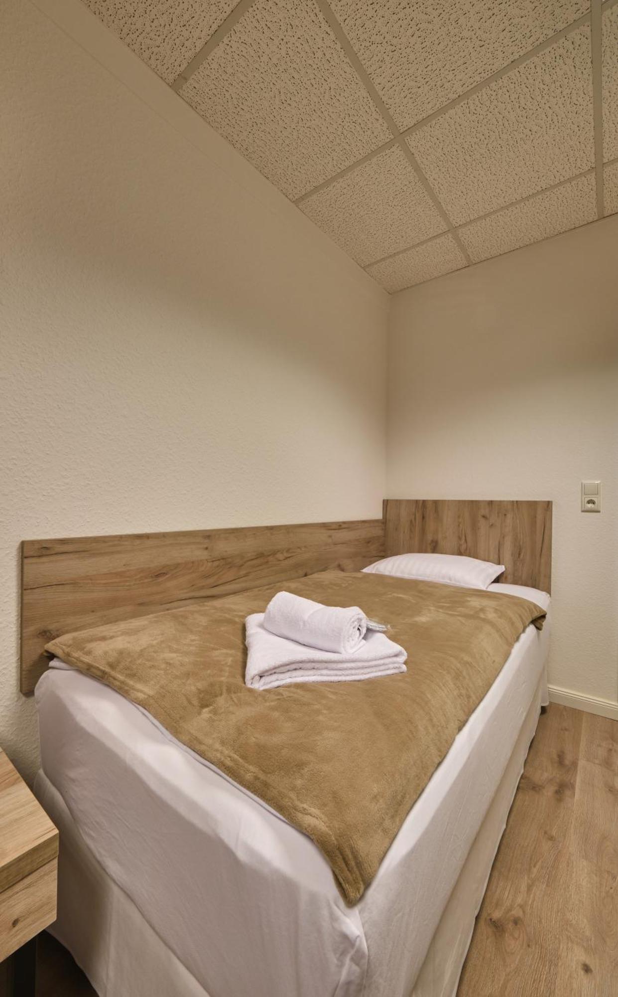 Sleep1C Hostel ฮัมบูร์ก ภายนอก รูปภาพ